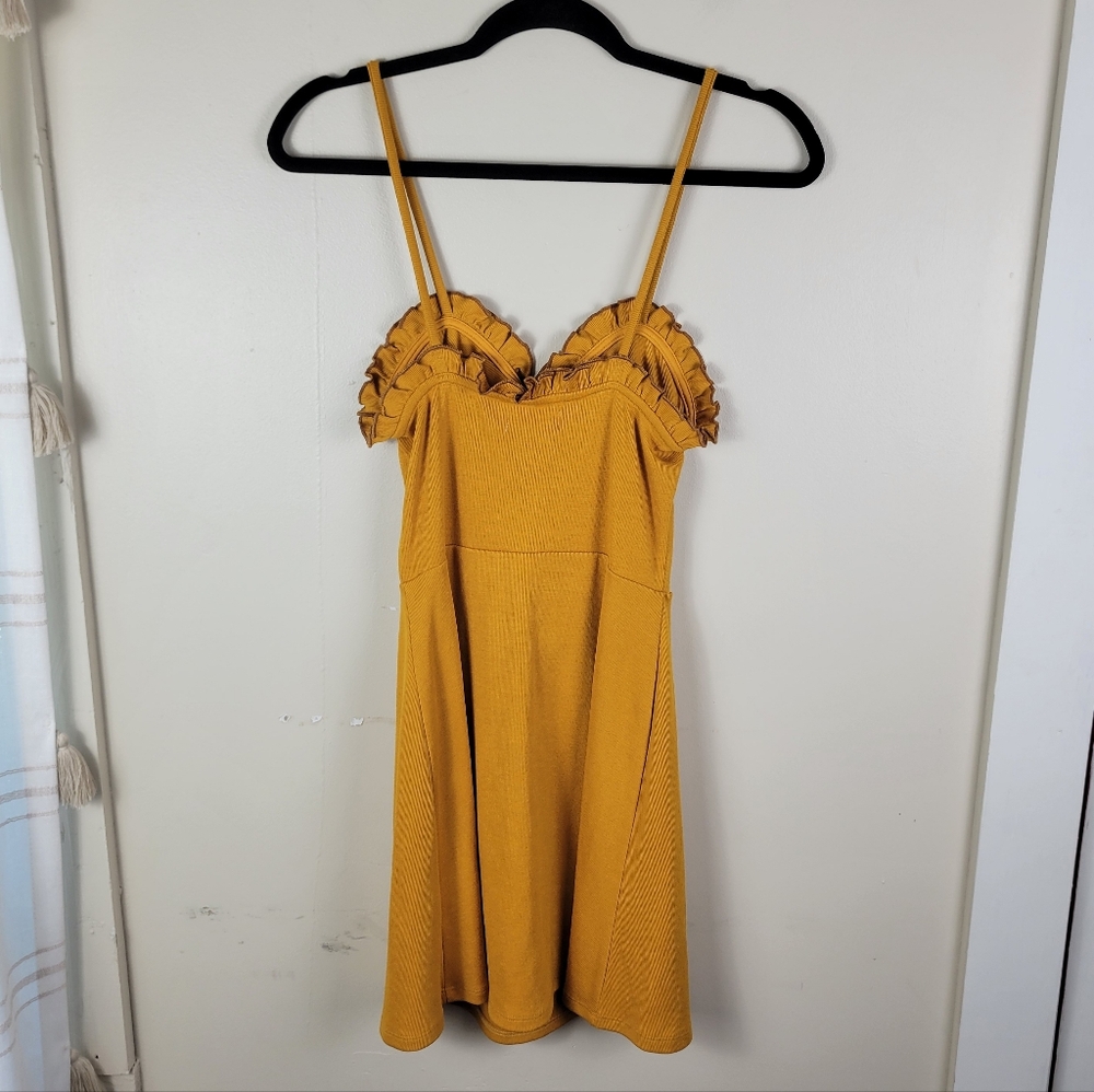 🔴Lovers + Friends Revolve Schiffer Honey Yellow Ruffle Trim Rib Knit Mini Dress - Picture 4 of 8
